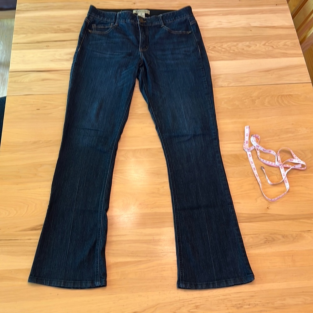 Democracy bootcut jeans sz 12 x 33”